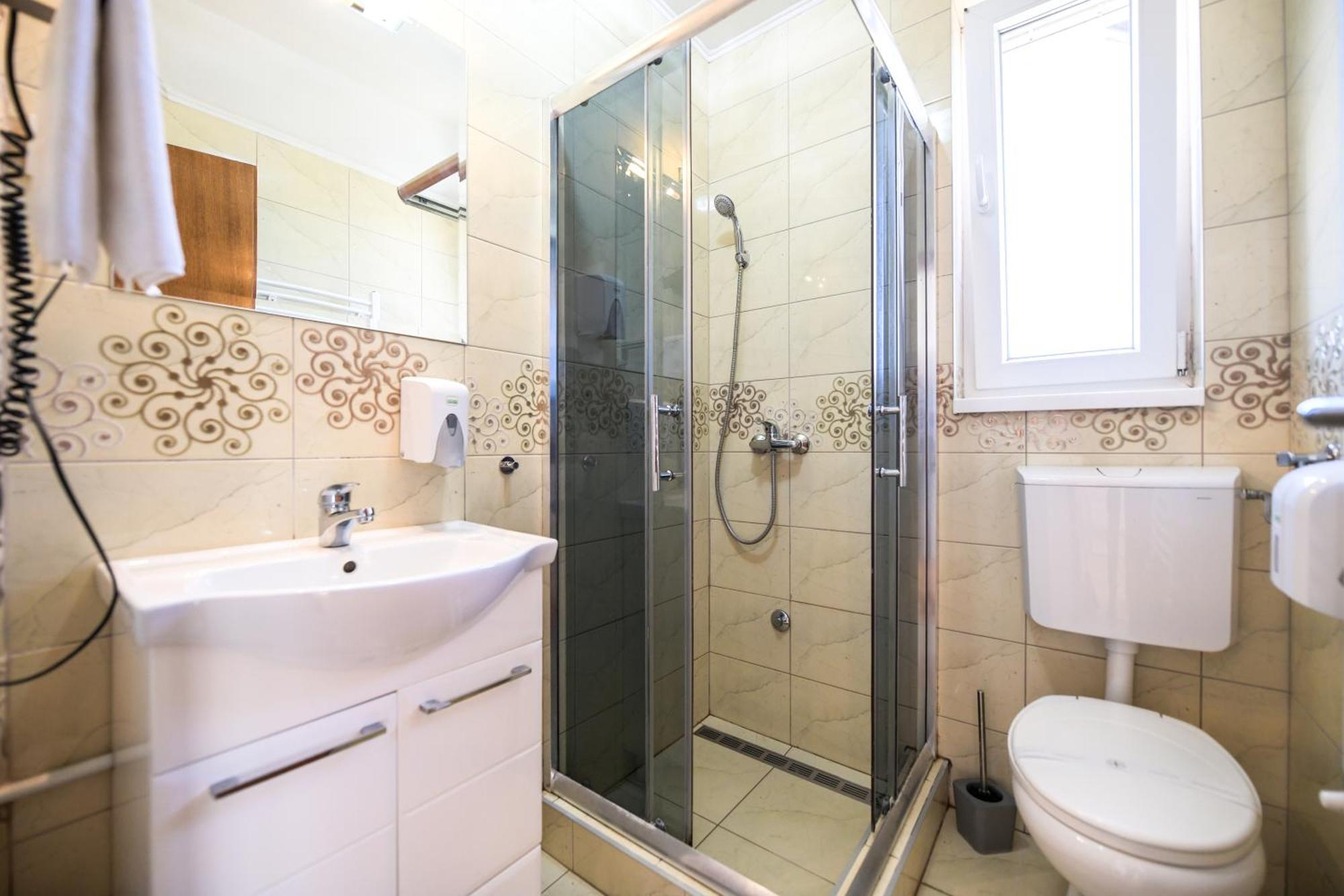 Suncani Breg Apartments Vrdnik Rom bilde